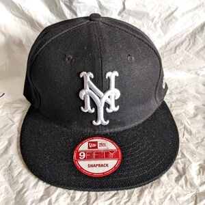 Men's Sports Cap - NY Yankees SnapBack